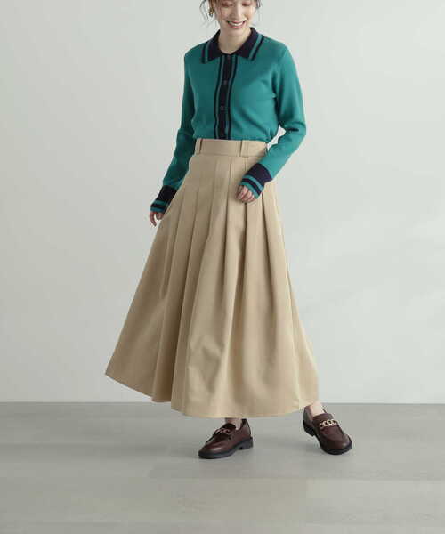 N.（N. Natural Beauty Basic）（エヌエヌナチュラルビューティーベーシック）の「◆タックウエストフレアスカート（スカート・レディース・ベージュ/スミクロ・MEDIUM）」の4枚目の写真