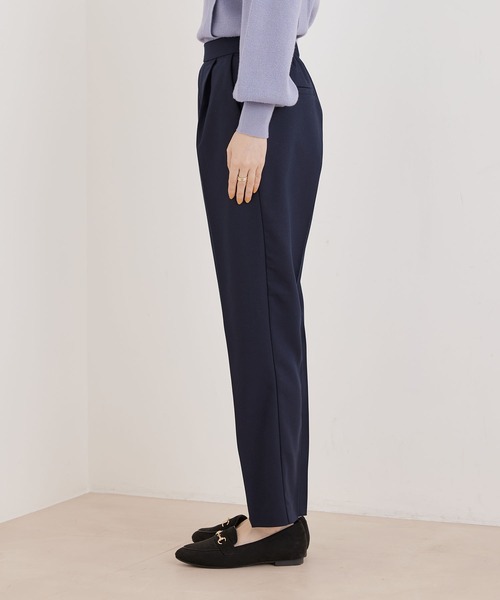 Jayro（ジャイロ）の「センタープレス1タックテーパードパンツ（スラックス・レディース・ネイビー/ピンク系その他2/ライトグレー/イエロー系その他・M）」の19枚目の写真