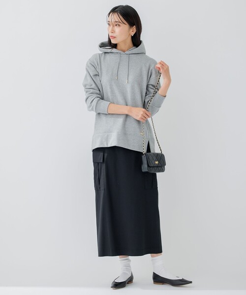 23区(ニジュウサンク)の「【洗える】オーガニックコットンテリー プルオーバー フーディー(パーカー・レディース・ネイビー系/ホワイト系/ライトグレー系・38)」の14枚目の写真