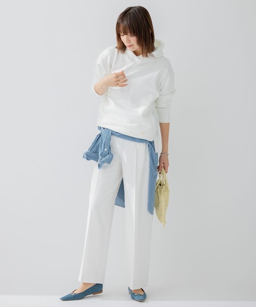 23区(ニジュウサンク)の「【洗える】オーガニックコットンテリー プルオーバー フーディー(パーカー・レディース・ネイビー系/ホワイト系/ライトグレー系・38)」の6枚目の写真