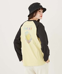 CUBE SUGAR（キューブシュガー）の「コットン天竺フルーツバックプリント長袖Tシャツ（Tシャツ/カットソー）」