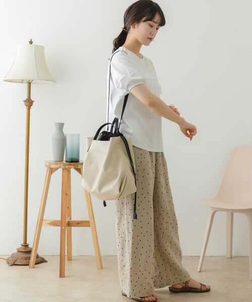 RODE SKO（ロデスコ）の「ウォッシャブル2WAYトートバッグ（トートバッグ・レディース・ブラック/ブラウン系その他/アイボリー・ONE）」の11枚目の写真