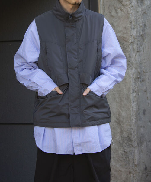 GLOSTER(グロスター)の「【GLOSTER/グロスター】モンスターベスト MILITARY ミリタリー パフベスト(ベスト・メンズ・ブラック/オフホワイト/チャコールグレー・S/M/L)」の15枚目の写真