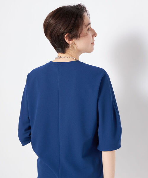 NOLLEY’S(ノーリーズ)の「◇【WEB限定カラーあり】ジョーゼットコクーンスリーブプルオーバーカットソー(Tシャツ/カットソー・レディース・ネイビー/ホワイト/ブラック/カーキ/ブルー・38)」の13枚目の写真