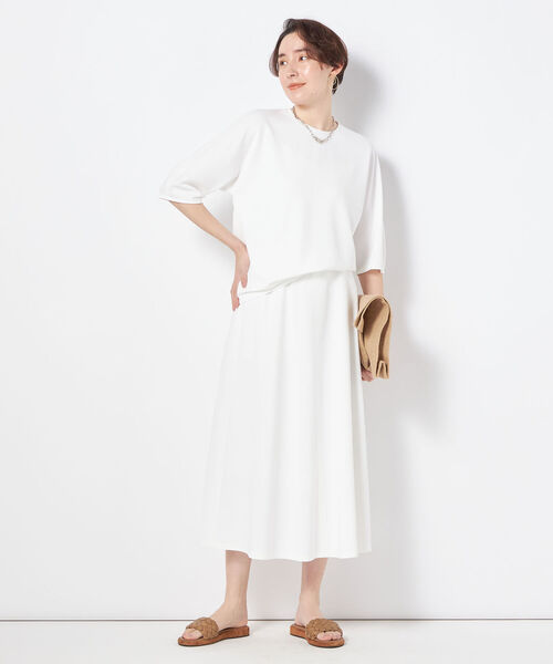 NOLLEY’S(ノーリーズ)の「◇【WEB限定カラーあり】ジョーゼットコクーンスリーブプルオーバーカットソー(Tシャツ/カットソー・レディース・ネイビー/ホワイト/ブラック/カーキ/ブルー・38)」の21枚目の写真