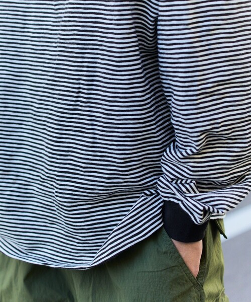 HINSON（ヒンソン）の「HINSON/ヒンソン 別注 ヘンリーネックスラブLS TEE/ヘンリーネックTシャツ/ロンT（Tシャツ/カットソー・メンズ・その他9/ブラック/オリーブ/ホワイト・MEDIUM/LARGE）」の6枚目の写真