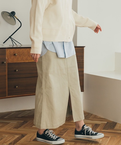 FORK&SPOON(フォークアンドスプーン)の「FORK&SPOON フロントスリットマキシスカート(スカート・レディース・ベージュ/チャコールグレー・2/1)」の1枚目の写真