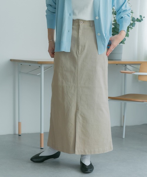 FORK&SPOON(フォークアンドスプーン)の「FORK&SPOON フロントスリットマキシスカート(スカート・レディース・ベージュ/チャコールグレー・2/1)」の9枚目の写真