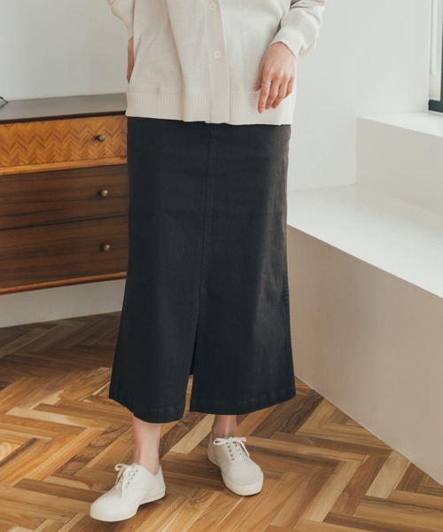 FORK&SPOON(フォークアンドスプーン)の「FORK&SPOON フロントスリットマキシスカート(スカート・レディース・ベージュ/チャコールグレー・2/1)」の22枚目の写真