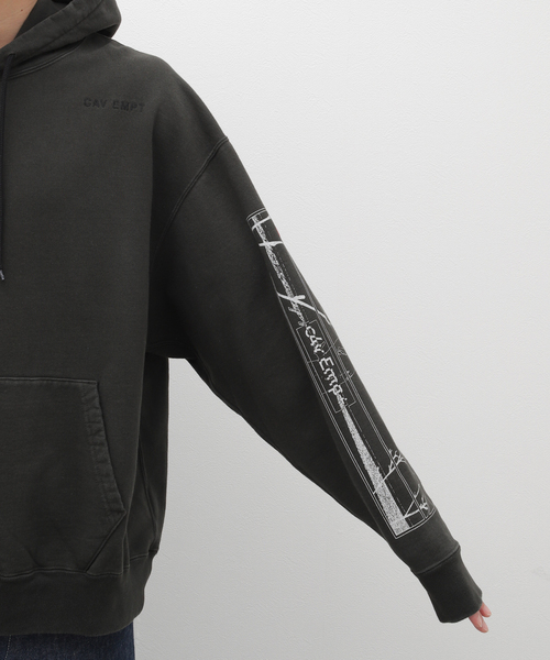 C.E（シーイー）の「【C.E / シーイー】WASHED FRAUDULENCE HOODY（パーカー・メンズ・ブラック・MEDIUM/LARGE）」の9枚目の写真