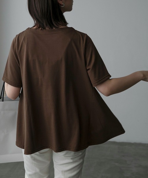 Anss.me(アンスミー)の「【Anss.me】フレアヘムハーフスリーブTシャツ(Tシャツ/カットソー・レディース・オフホワイト/ブルー/カーキ/ブラック/ピンク/ブラウン/イエロー/オレンジ・FREE)」の3枚目の写真