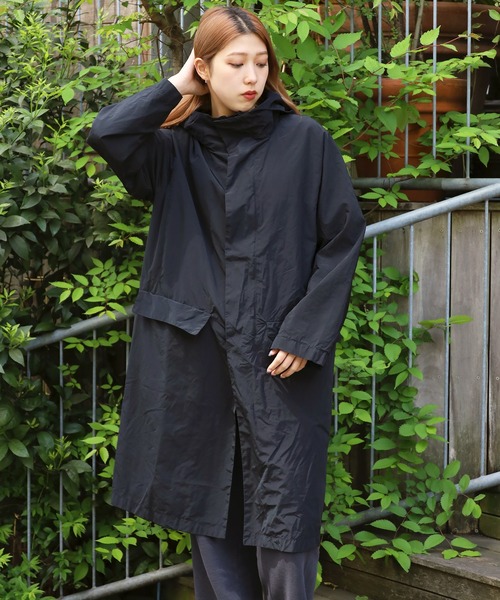 REMI RELIEF（レミレリーフ）の「REMI RELIEF/レミレリーフ ポリエステルツイルフードコート（ステンカラーコート・メンズ・ブラック・S）」の14枚目の写真