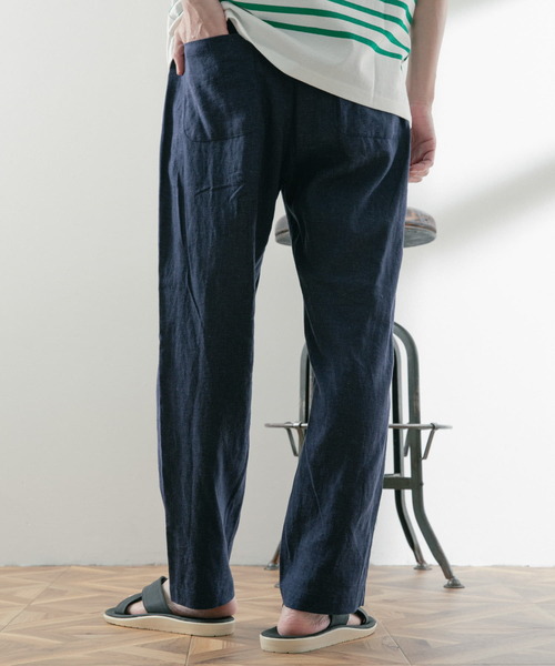 ITEMS URBANRESEARCH（アイテムズ アーバンリサーチ）の「テーパーシルエット麻レーヨンRelaxパンツ（その他パンツ・メンズ・ベージュ/ネイビー/ブラック・MEDIUM/LARGE）」の7枚目の写真