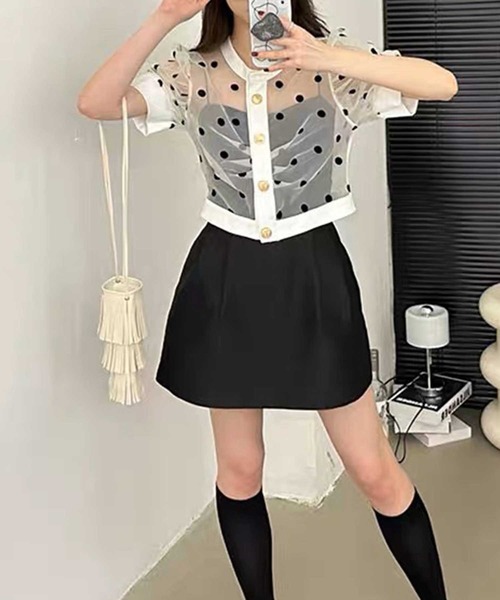 SPIGA（スピーガ）の「金釦ﾄﾞｯﾄｼｱｰ半袖ﾌﾞﾗｳｽ（シャツ/ブラウス・レディース・ブラック/ベージュ・FREE）」の6枚目の写真