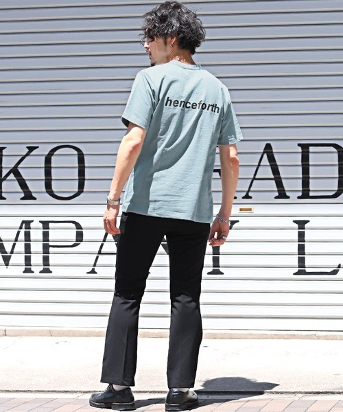 LUXSTYLE(ラグスタイル)の「TRAP/U(トラップユー)ロゴプリント半袖Tシャツ(Tシャツ/カットソー・メンズ・ホワイト/ブラック/ブルー・L/M)」の6枚目の写真