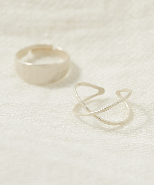 collex（コレックス）の「【Ljud/ユード】ツチメシェイプリング&クロスリングセット（リング・レディース・シルバー/ゴールド・フリー）」の2枚目の写真