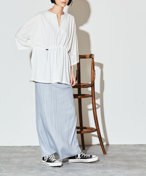 CONVERSE TOKYO（コンバーストウキョウ）の「WAIST CORD SKIPPER TEE（Tシャツ/カットソー・レディース・ブラック/ホワイト/ブルーグリーン・FREE）」の9枚目の写真