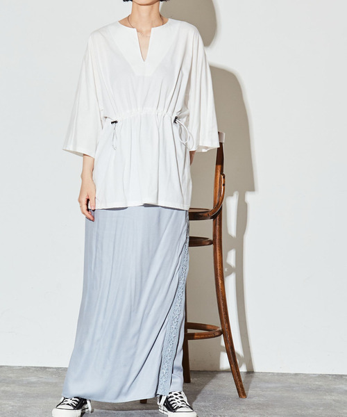 CONVERSE TOKYO（コンバーストウキョウ）の「WAIST CORD SKIPPER TEE（Tシャツ/カットソー・レディース・ブラック/ホワイト/ブルーグリーン・FREE）」の7枚目の写真