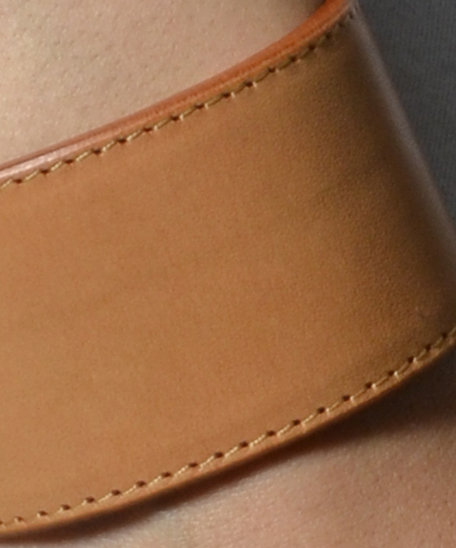 THEFT（セフト）の「AMERICAN RAG CIE × THEFT レザーワイドバングル（バングル/リストバンド・メンズ・ブラック/タン・FREE）」の3枚目の写真