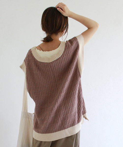 Crisp（クリスプ）の「バイカラーオーバーニットベスト（ベスト・レディース・ブラウン/アイボリー・FREE）」の6枚目の写真
