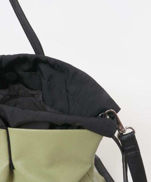 RODE SKO（ロデスコ）の「ウォッシャブル2WAYトートバッグ（トートバッグ・レディース・アイボリー/ブラック/ライトカーキ/シルバー系その他/ブルー系その他/ベージュ・ONE）」の11枚目の写真