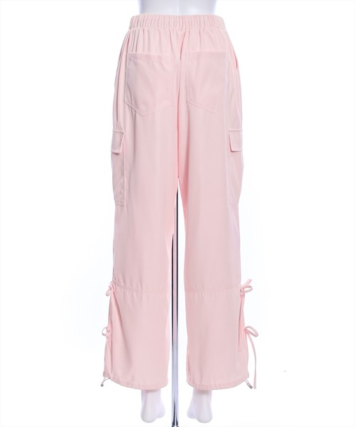 clear（クリア）の「裾サイドリボンカーゴパンツ[低身長用サイズ有]（カーゴパンツ・レディース・ピンク/ブラック/アイボリー・F/XS）」の5枚目の写真