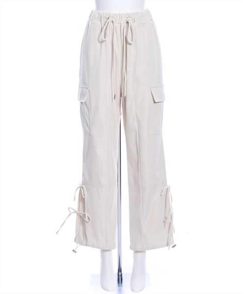 clear（クリア）の「裾サイドリボンカーゴパンツ[低身長用サイズ有]（カーゴパンツ・レディース・ピンク/ブラック/アイボリー・F/XS）」の22枚目の写真