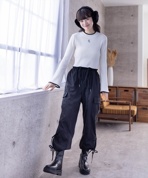 clear（クリア）の「裾サイドリボンカーゴパンツ[低身長用サイズ有]（カーゴパンツ・レディース・ピンク/ブラック/アイボリー・F/XS）」の16枚目の写真