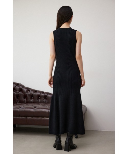 AZUL by moussy（アズールバイマウジー）の「レースアップスリーブ