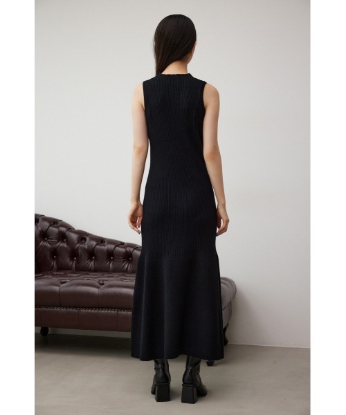 AZUL by moussy（アズールバイマウジー）の「レースアップスリーブ