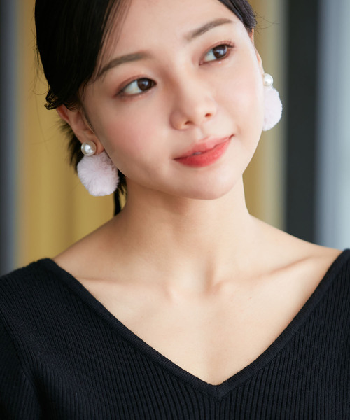 VIS（ビス）の「【2WAY】フェイクファーパールピアス（ピアス（両耳用）・レディース・ピンク/ブラック・FREE）」の4枚目の写真