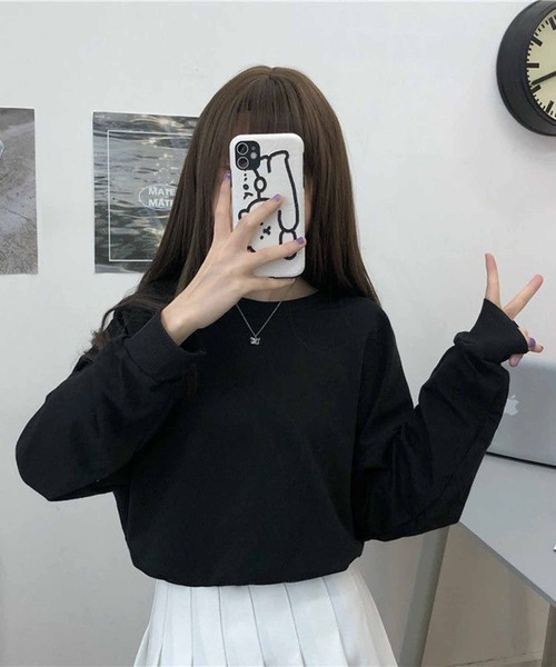 NANEA(ナネア)の「ショート丈バックリボンスウェットプルオーバー(スウェット・レディース・ブラック/ホワイト/グレー・LARGE/MEDIUM/SMALL)」の8枚目の写真