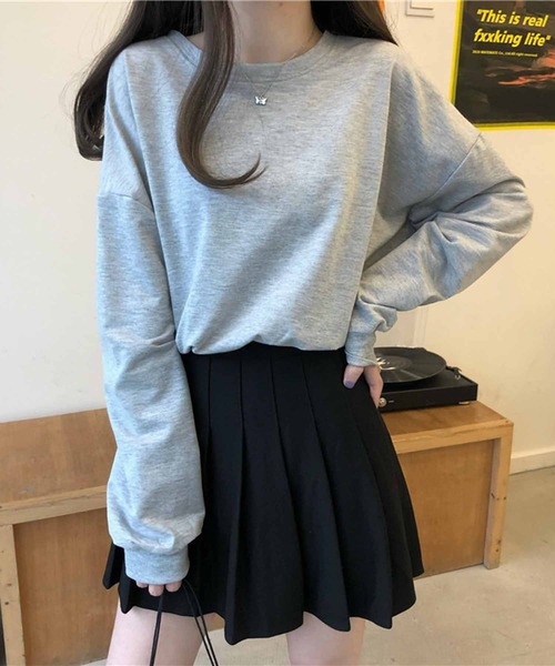 NANEA(ナネア)の「ショート丈バックリボンスウェットプルオーバー(スウェット・レディース・ブラック/ホワイト/グレー・LARGE/MEDIUM/SMALL)」の11枚目の写真