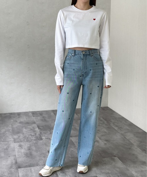 Per sist ence(パーシエンス)の「ハート刺繍デニムハイウエストパンツ(デニムパンツ・レディース・ブルー/インディゴブルー/ブラック・FREE)」の21枚目の写真