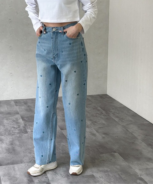 Per sist ence(パーシエンス)の「ハート刺繍デニムハイウエストパンツ(デニムパンツ・レディース・ブルー/インディゴブルー/ブラック・FREE)」の16枚目の写真