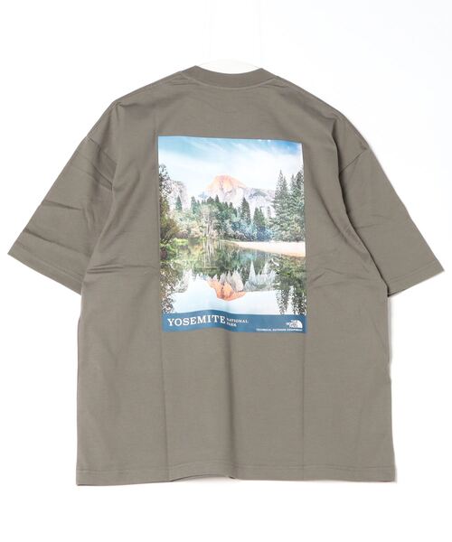 THE NORTH FACE(ザノースフェイス)の「THE NORTH FACE S/S Yosemite Scenery Tee / ザ・ノース・フェイス ショート スリーブ ヨセミテ シーナリー ティー(Tシャツ/カットソー・メンズ・ホワイト/ブラック/オリーブ/グレー・S/M/L/XL)」の5枚目の写真