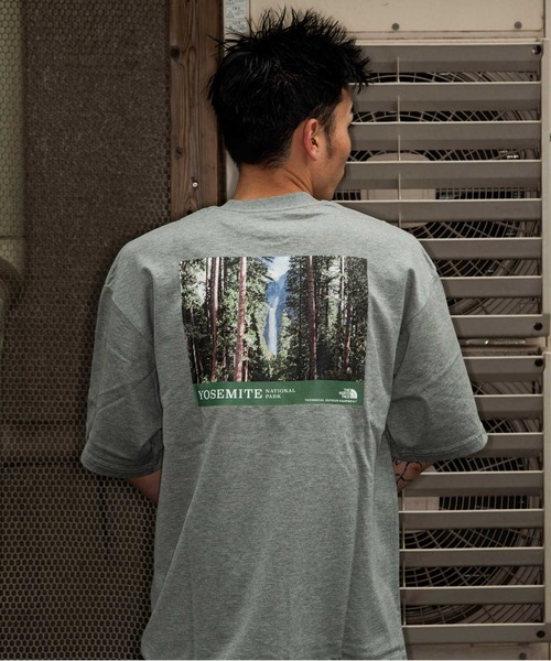 THE NORTH FACE(ザノースフェイス)の「THE NORTH FACE S/S Yosemite Scenery Tee / ザ・ノース・フェイス ショート スリーブ ヨセミテ シーナリー ティー(Tシャツ/カットソー・メンズ・ホワイト/ブラック/オリーブ/グレー・S/M/L/XL)」の12枚目の写真