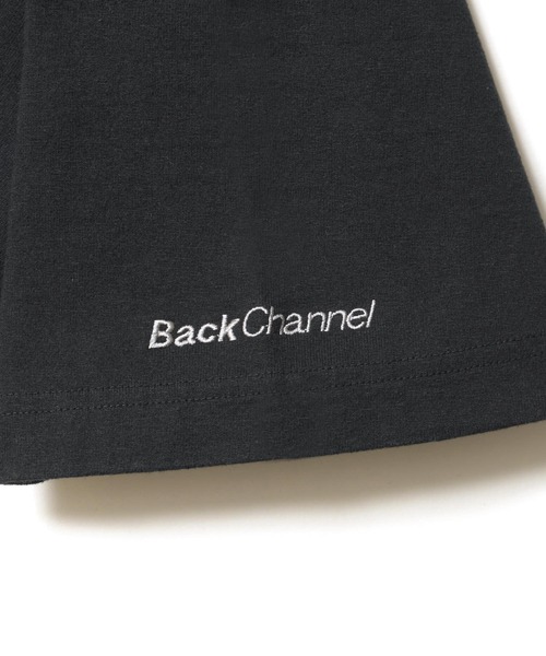Back Channel(バックチャンネル)の「COLLEGE LOGO TEE(Tシャツ/カットソー・メンズ・グリーン/ブラック/チャコール・MEDIUM/XX-LARGE/X-LARGE/LARGE)」の5枚目の写真
