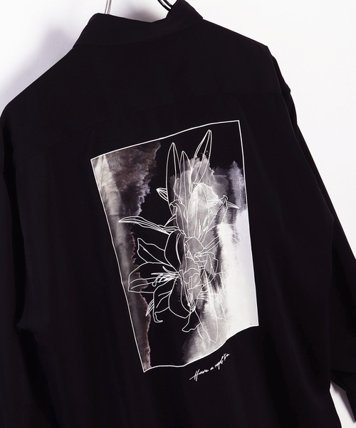 WESTSEA(ウエストシー)の「フラワープリント とろみシャツ 長袖(シャツ/ブラウス・メンズ・ホワイト/ブラック系その他/ブルー系その他/ホワイト系その他/ブラック/ブルー・M/L)」の4枚目の写真