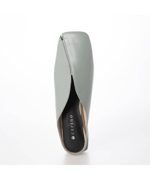 carino(カリーノ)の「Vカットラインスクエアトゥミュール(サンダル・レディース・ブラック/ベージュ/シルバー/グレー・S/M/L/LL)」の17枚目の写真