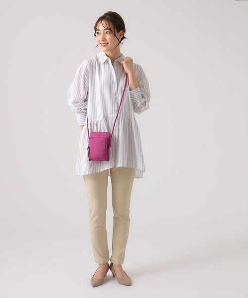 SHOO・LA・RUE(シューラルー)の「◆立体ポケットミニショルダーバッグ(ショルダーバッグ・レディース・ピンク系/ブラック/アイボリー/ダークブラウン系3・00)」の16枚目の写真