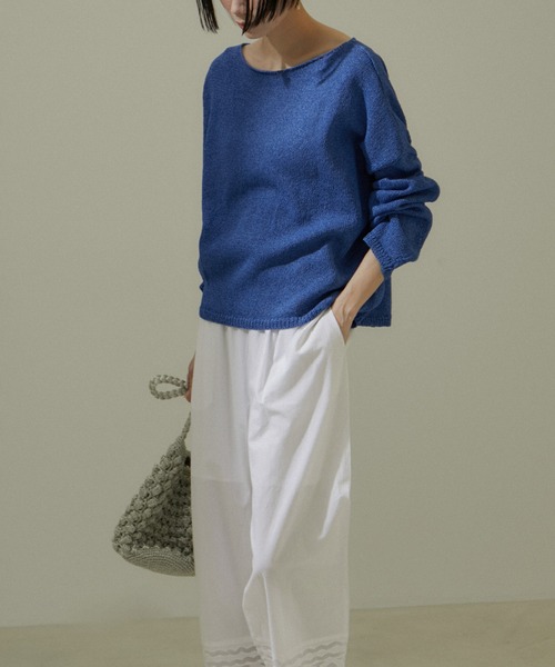 SALON adam et rope'（サロン アダム エ ロペ）の「ペーパーヤーンクロップドプルオーバー【吸水速乾・洗える】（ニット/セーター・レディース・ブラック/ブルー/オフホワイト・FREE）」の11枚目の写真