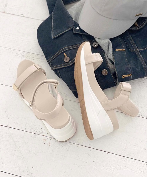 ROPE' PICNIC（ロペピクニック）の「ウェッジソールスニーカーサンダル（サンダル・レディース・ブラック/キナリ・S/M/L）」の3枚目の写真