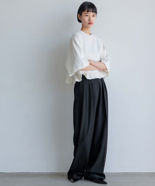 yuw（ユウ）の「クロップドフリルＴＥＥ 113932（Tシャツ/カットソー・レディース・ブラック/ホワイト・FREE）」の17枚目の写真