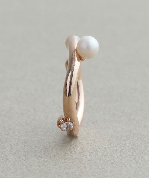 Phoebe(フィービィー)の「【金属アレルギー対応】ジェミニパールストーンイヤーカフ シャンパンゴールド(イヤーカフ・レディース・シャンパン・FREE)」の8枚目の写真