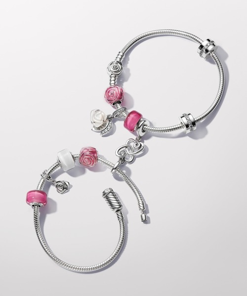 ローズ イン ブルーム ダングル チャーム（チャーム）｜Pandora