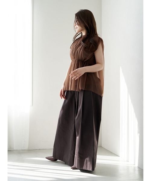 Stylevoice for xxx(スタイルヴォイスフォー)の「<尾崎真衣さんコラボ>ノースリーブチュールトップス(シャツ/ブラウス・レディース・チャコールグレー/ブラウン/ライトベージュ・FREE)」の22枚目の写真