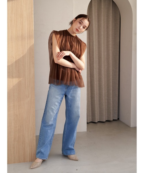 Stylevoice for xxx(スタイルヴォイスフォー)の「<尾崎真衣さんコラボ>ノースリーブチュールトップス(シャツ/ブラウス・レディース・チャコールグレー/ブラウン/ライトベージュ・FREE)」の12枚目の写真