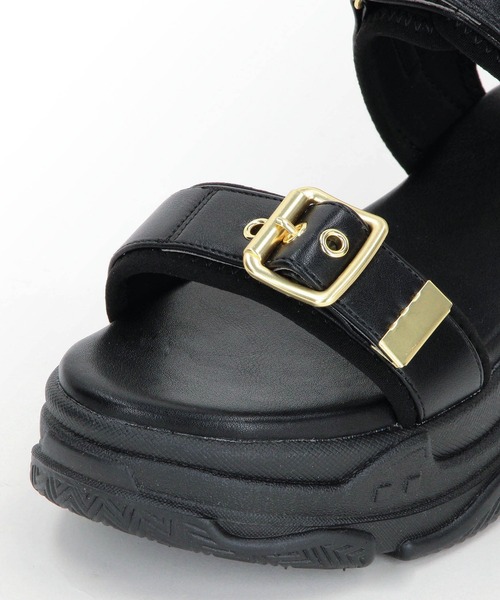 NICOLE white（ニコルホワイト）の「スポーツサンダル（サンダル・レディース・ブラック/ベージュ・MEDIUM/LARGE）」の13枚目の写真