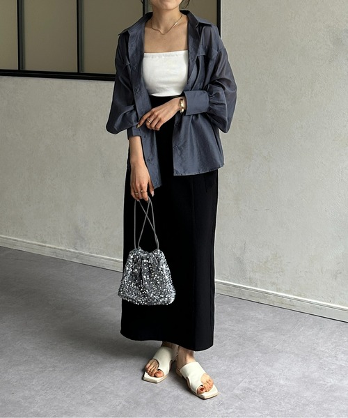 Thevon（ゼボン）の「スクエアトングサンダル（サンダル・レディース・ブラウン/ブラック/アイボリー・M/S/L）」の6枚目の写真